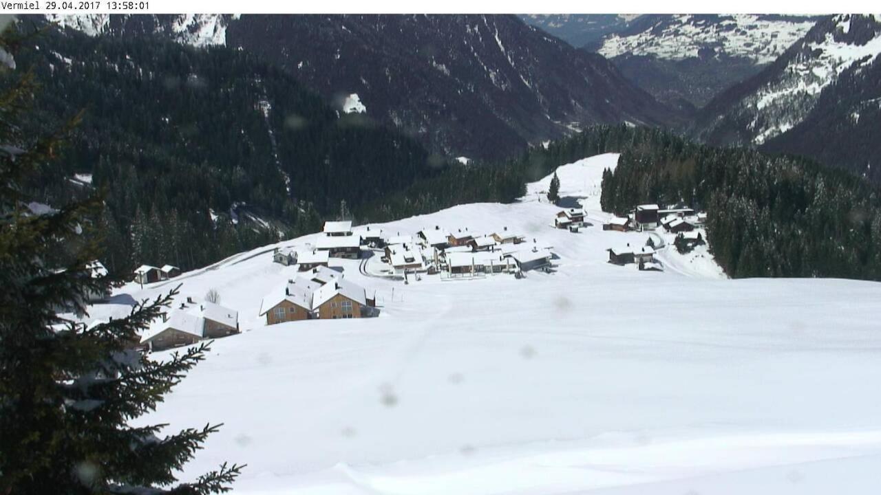 Alpenchalet Garfrescha Villa Sankt Gallenkirch Bagian luar foto